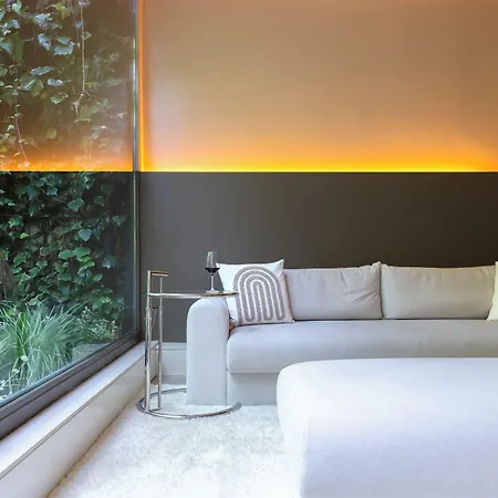 Park Mansion Отель 3*