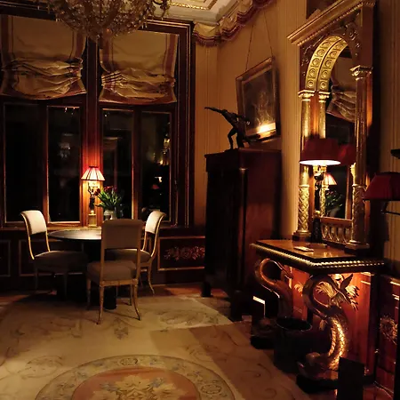 Park Mansion Hotel