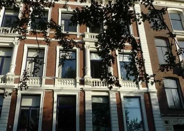 酒店 Park Mansion 3*