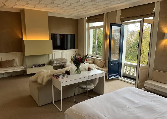 Park Mansion Hotel 3*