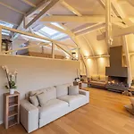 Park Mansion מלון 3*