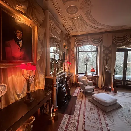 מלון Park Mansion 3*