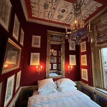 מלון Park Mansion 3*