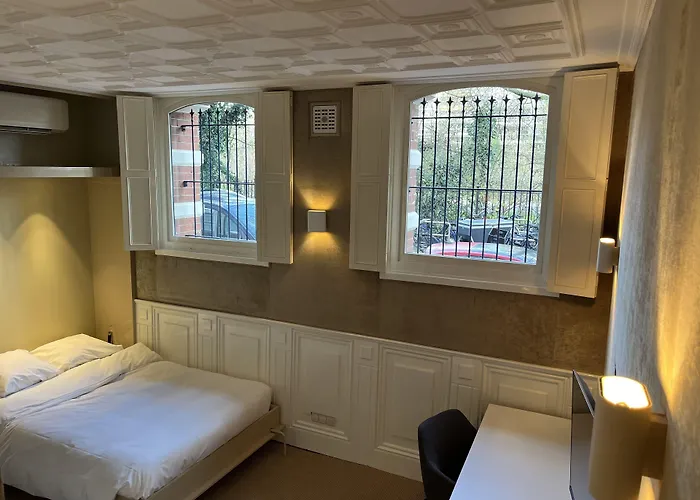 Park Mansion Hotel 3*